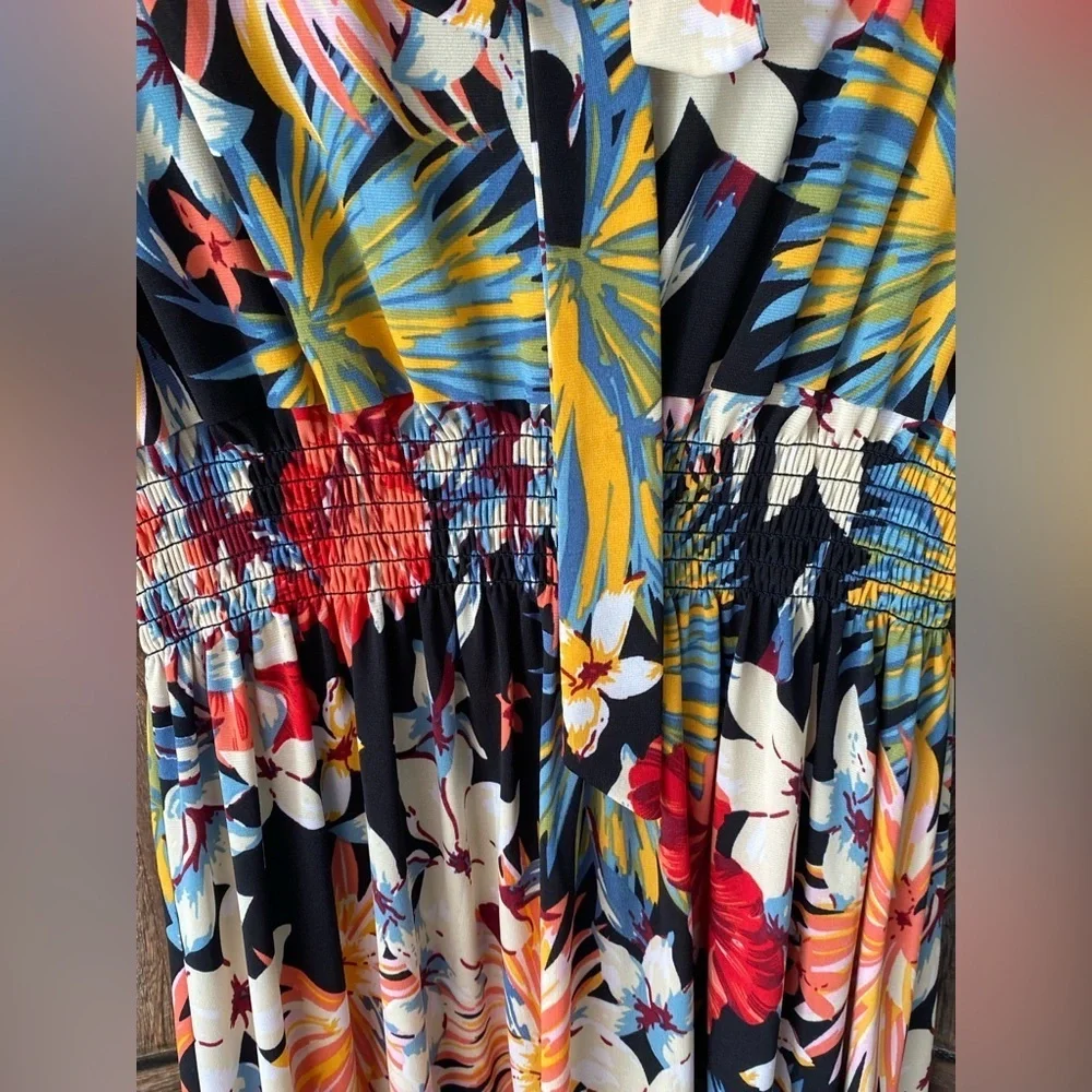 Size Medium Gorgeous Tropical Midi Stretch Waist Floral Black Red Dress - Picture 2 of 9